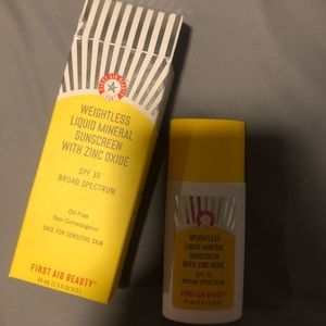 FIRST AID BEAUTY Mineral SPF 30 Sunscreen